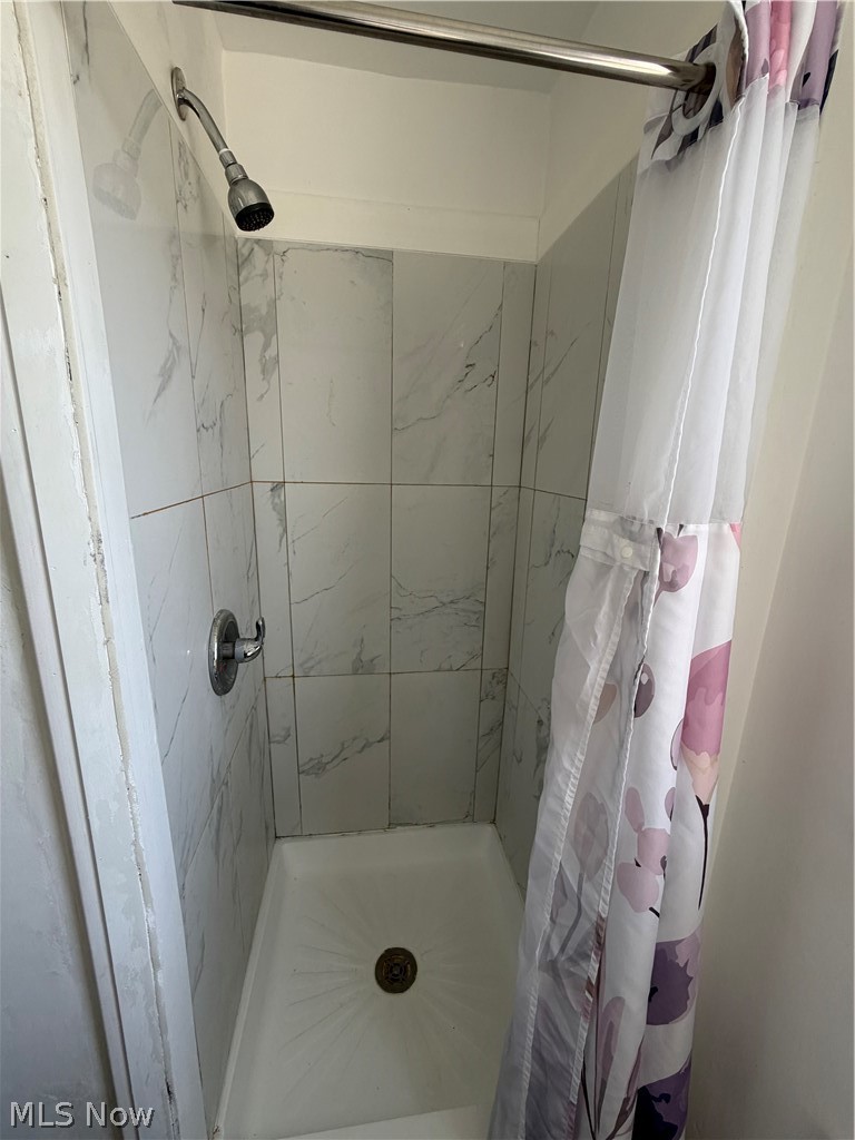 3482 W 136th Street Cleveland OH 44111
