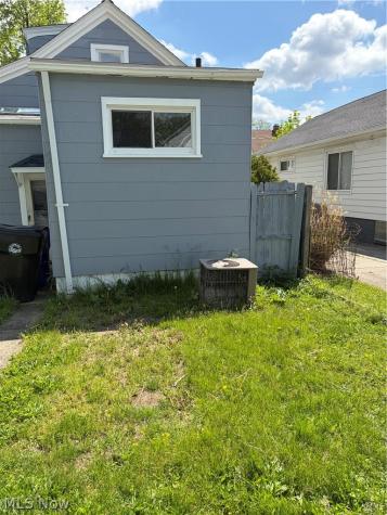 3482 W 136th Street Cleveland OH 44111