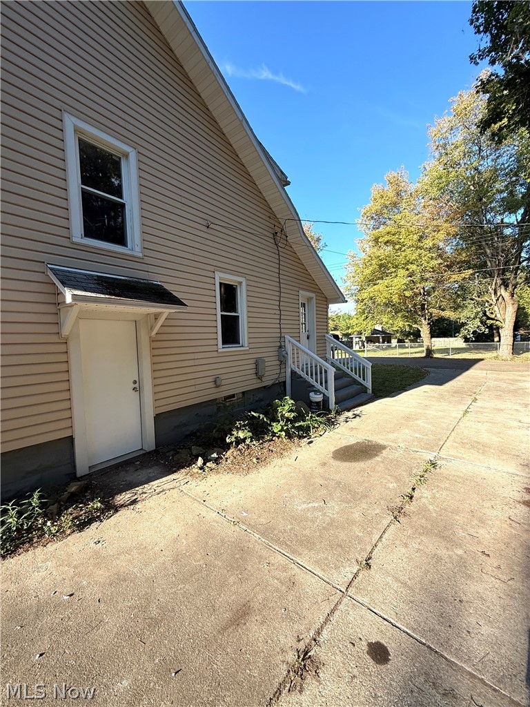 3687 Franklin Avenue Hubbard OH 44425
