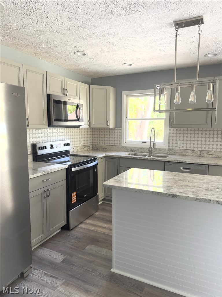3687 Franklin Avenue Hubbard OH 44425