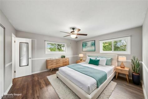 5750 Skyline Drive Seven Hills OH 44131