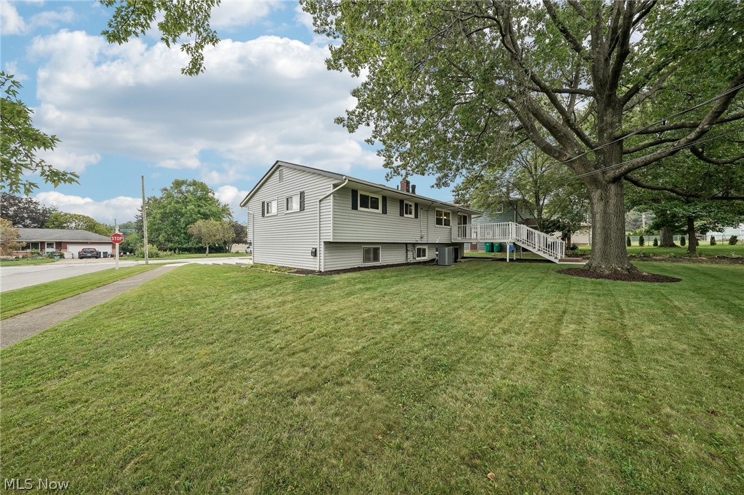 5750 Skyline Drive Seven Hills OH 44131
