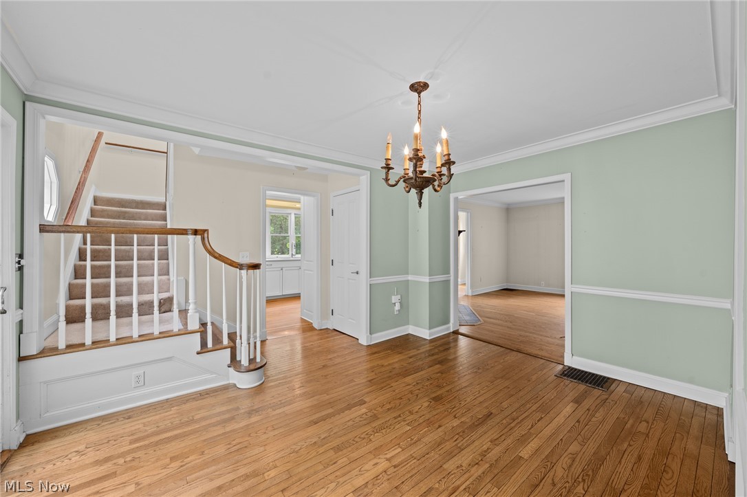 197 E Washington Street Chagrin Falls OH 44022