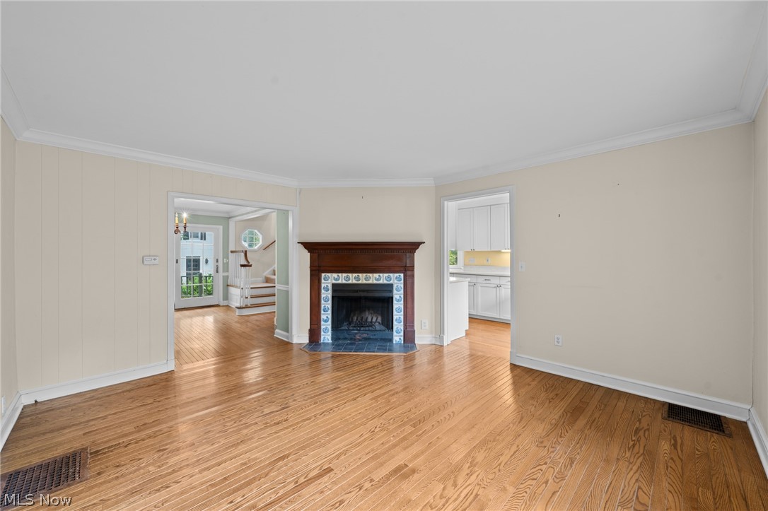 197 E Washington Street Chagrin Falls OH 44022