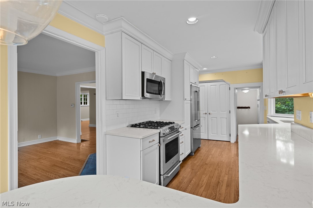 197 E Washington Street Chagrin Falls OH 44022