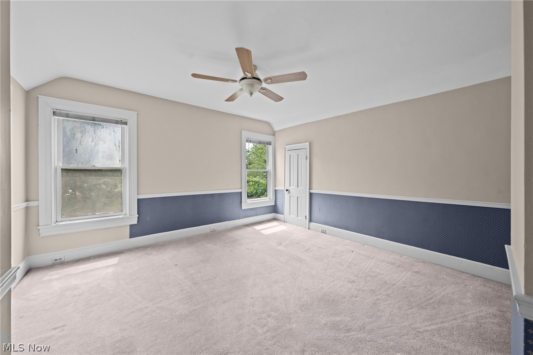 197 E Washington Street Chagrin Falls OH 44022