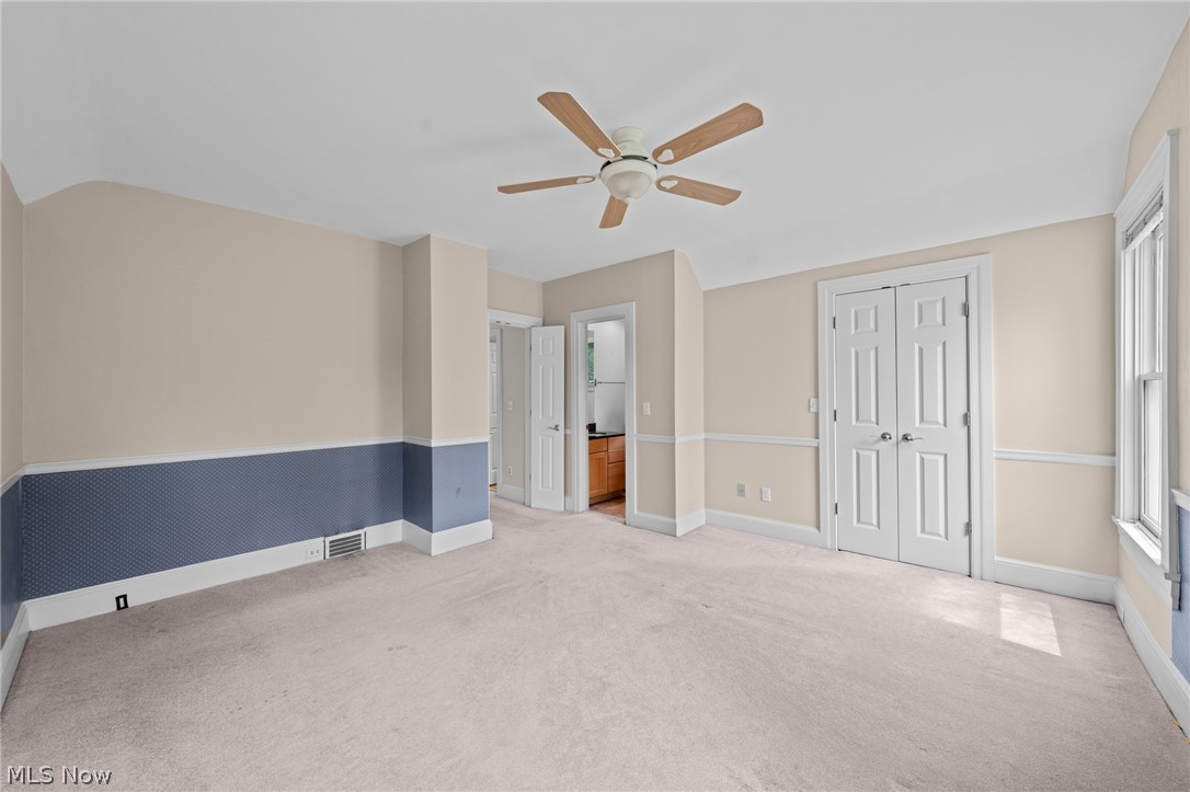 197 E Washington Street Chagrin Falls OH 44022