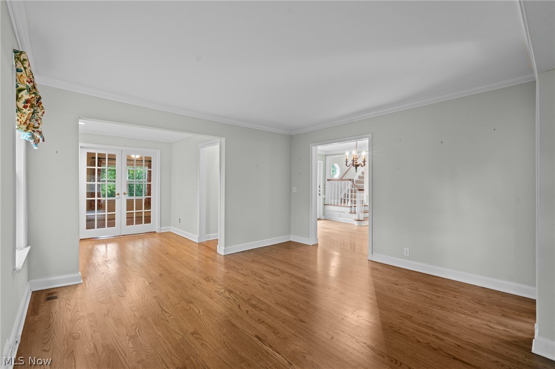 197 E Washington Street Chagrin Falls OH 44022