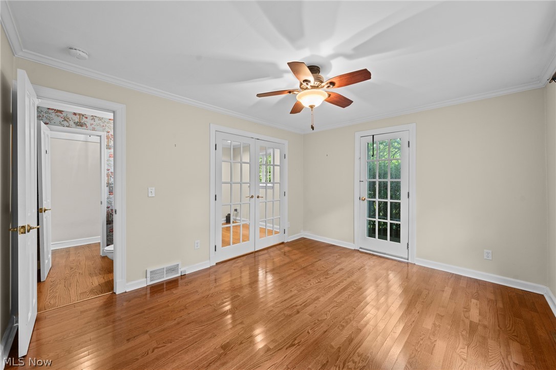 197 E Washington Street Chagrin Falls OH 44022