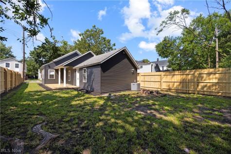 3135 W 16th Street Cleveland OH 44109