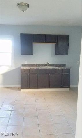 3279 W 50th Street Cleveland OH 44102