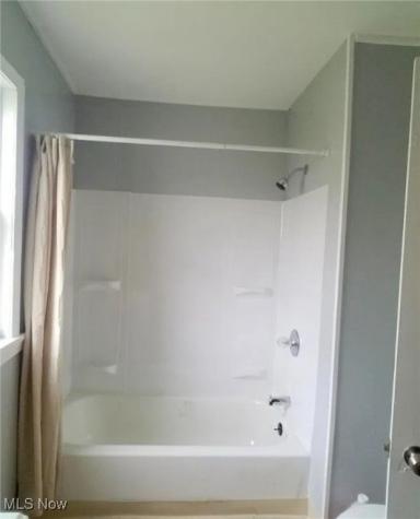 3279 W 50th Street Cleveland OH 44102