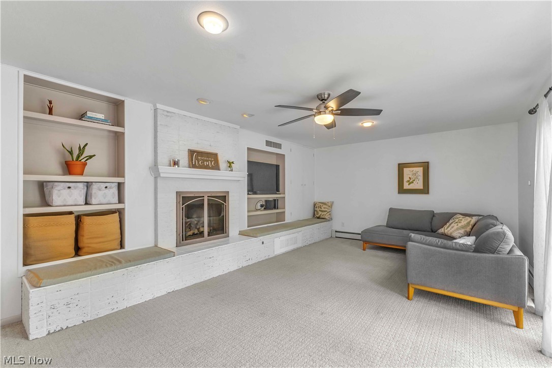 218 James Circle Avon Lake OH 44012
