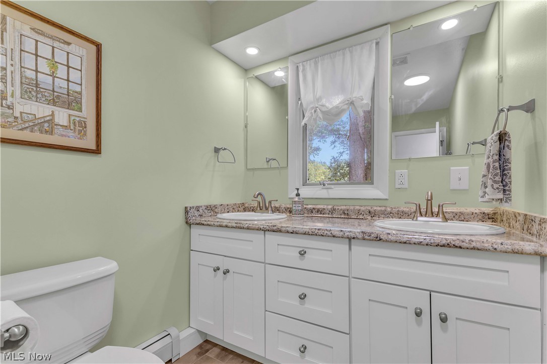 218 James Circle Avon Lake OH 44012