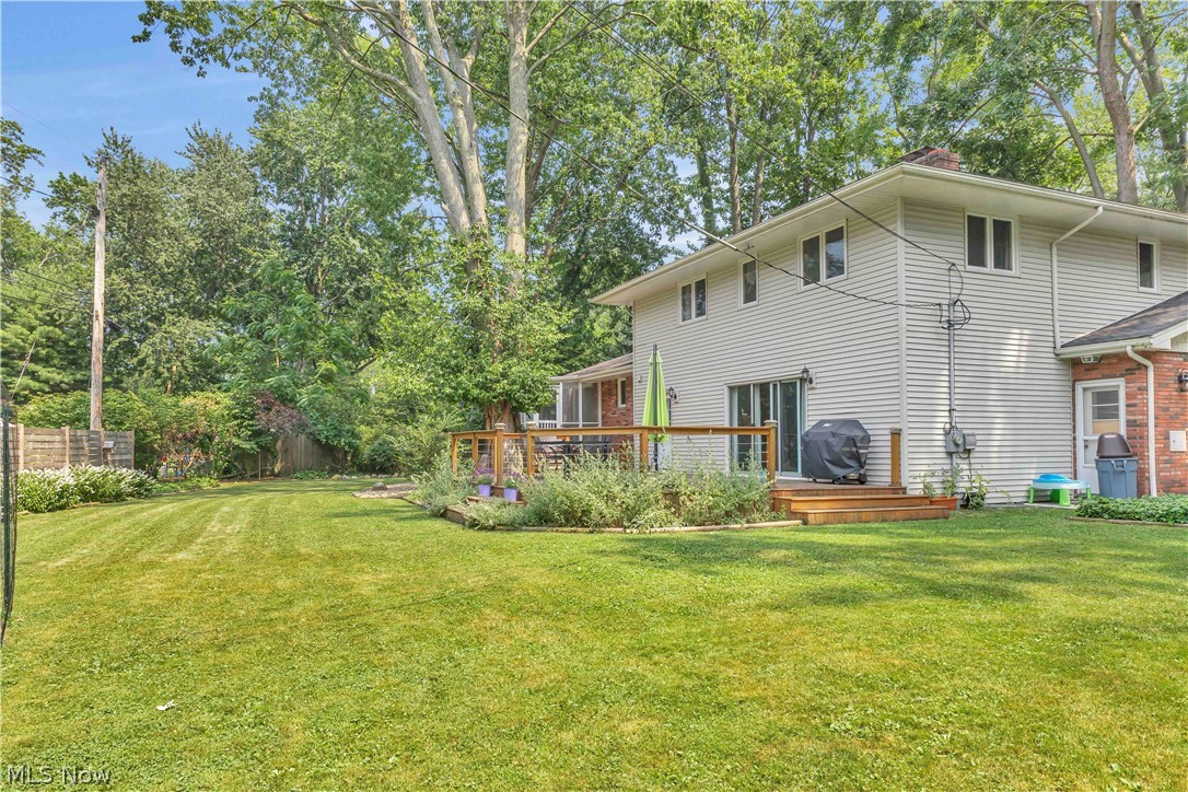 218 James Circle Avon Lake OH 44012