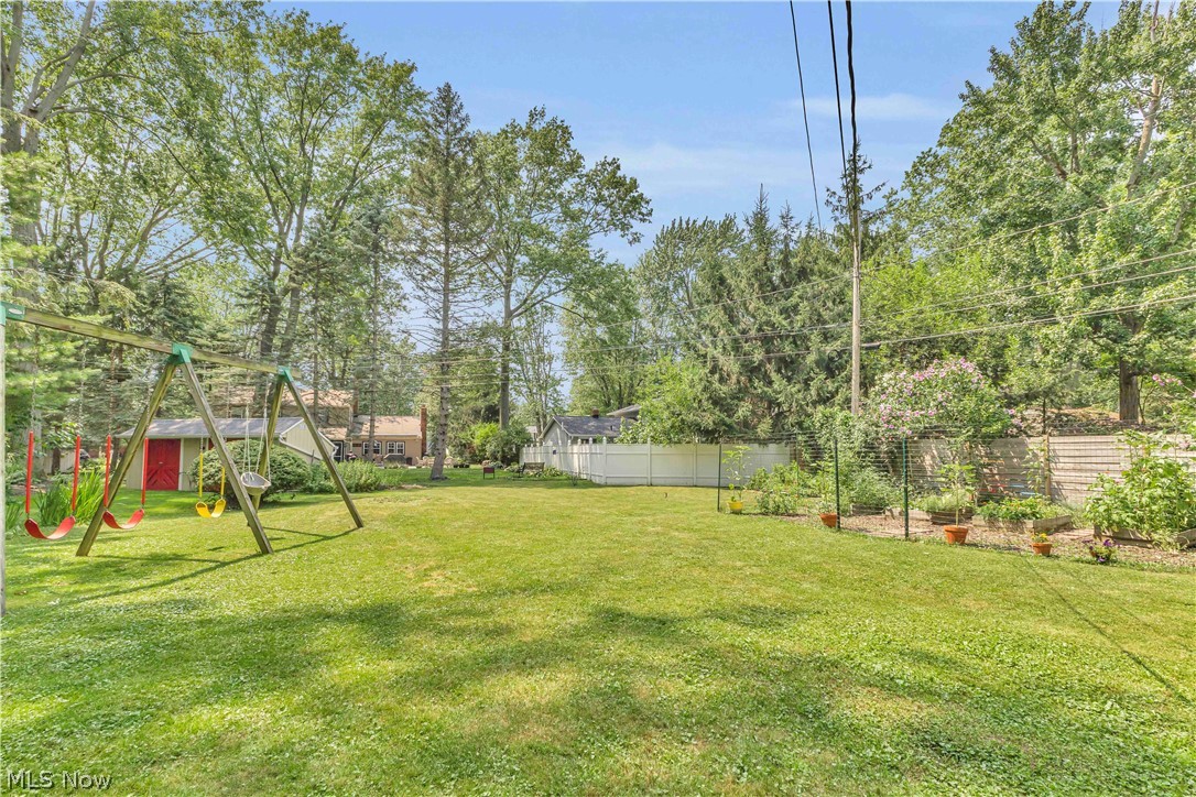 218 James Circle Avon Lake OH 44012