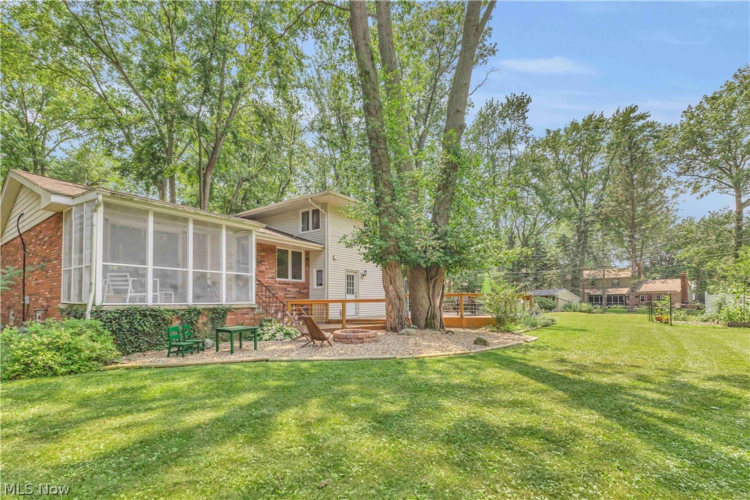 218 James Circle Avon Lake OH 44012