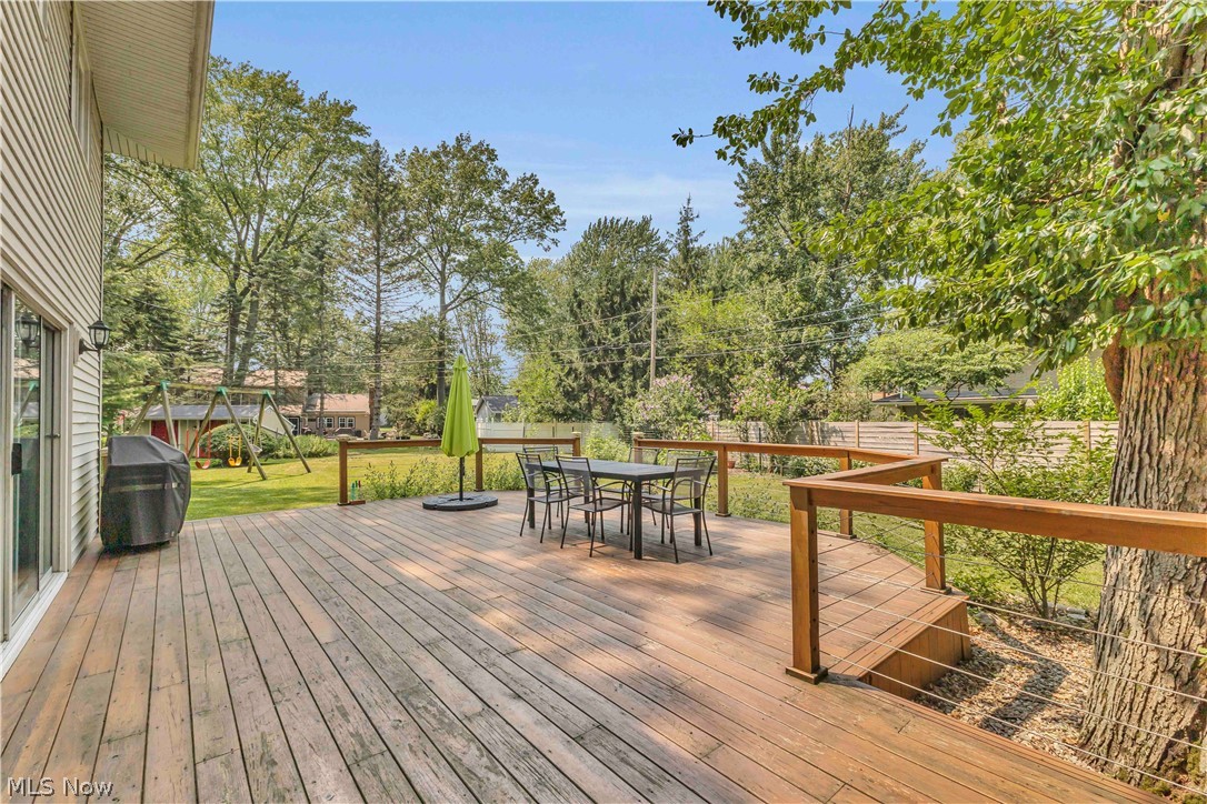 218 James Circle Avon Lake OH 44012