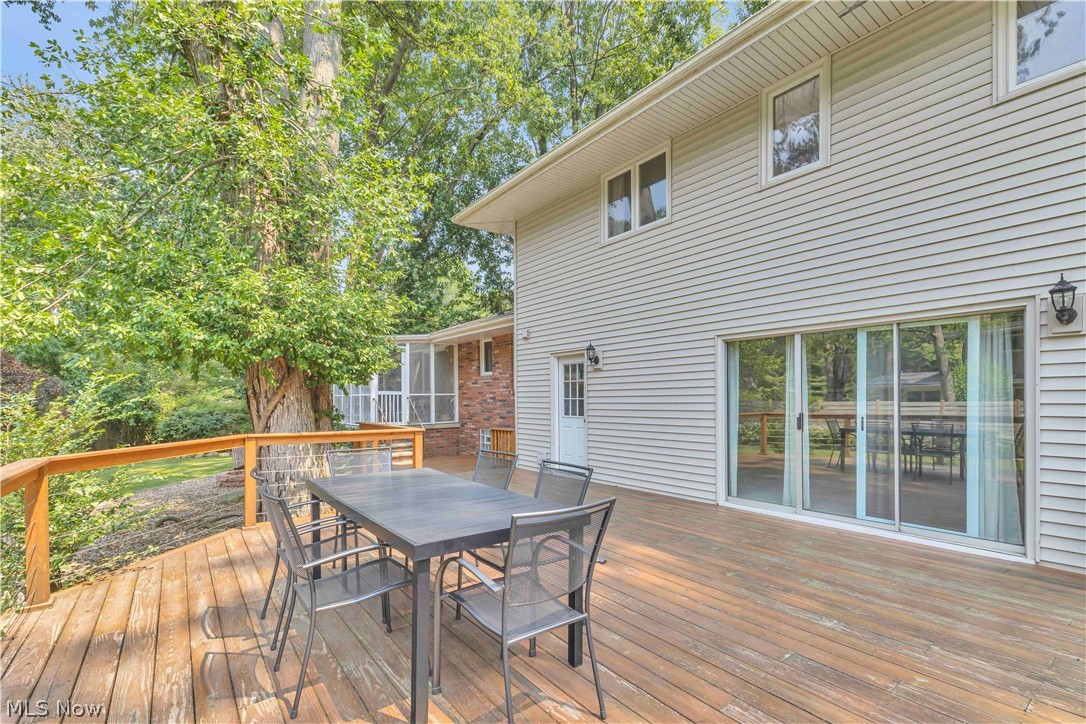 218 James Circle Avon Lake OH 44012