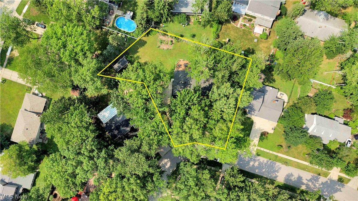 218 James Circle Avon Lake OH 44012