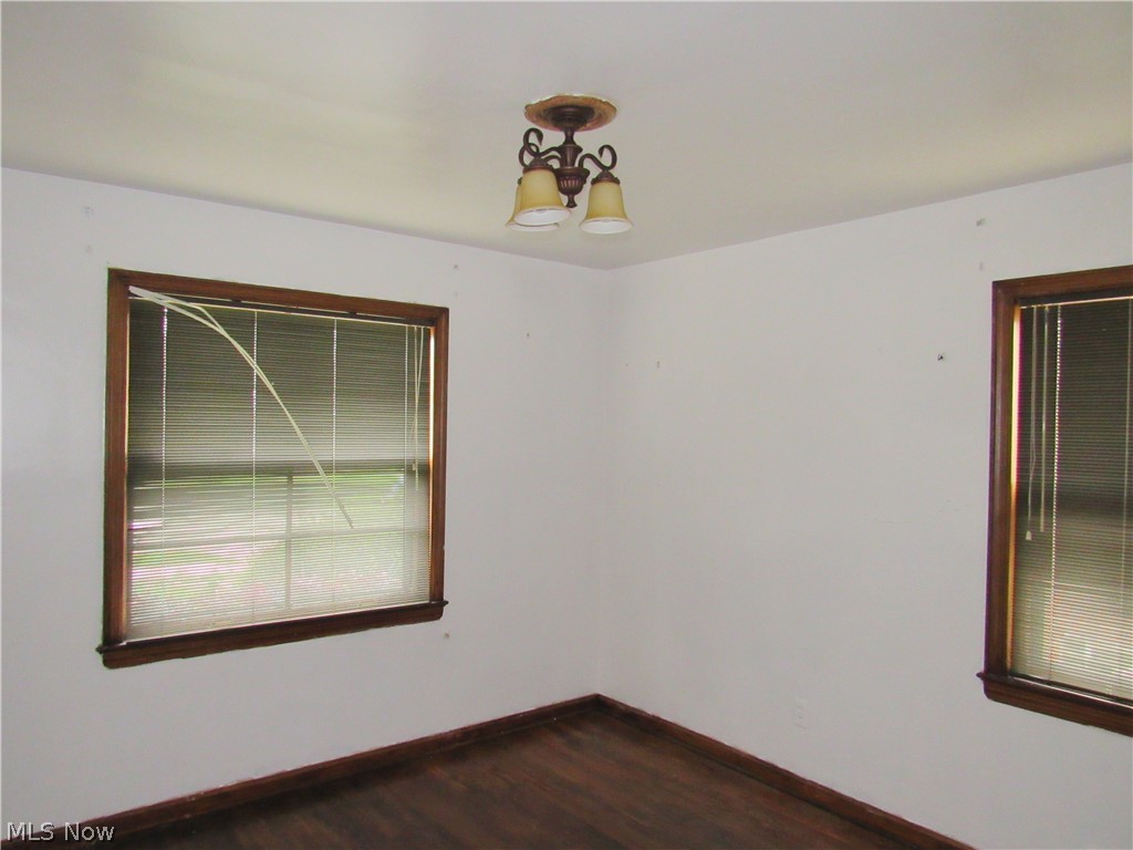 4067 E 187th Street Cleveland OH 44122