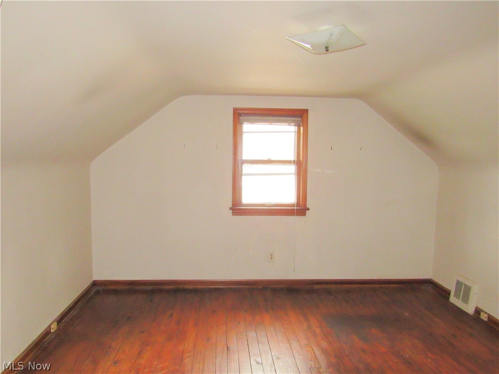 4067 E 187th Street Cleveland OH 44122
