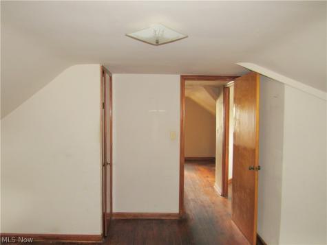 4067 E 187th Street Cleveland OH 44122