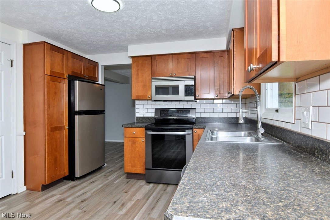 12395 Country Oaks Trail Chardon OH 44024