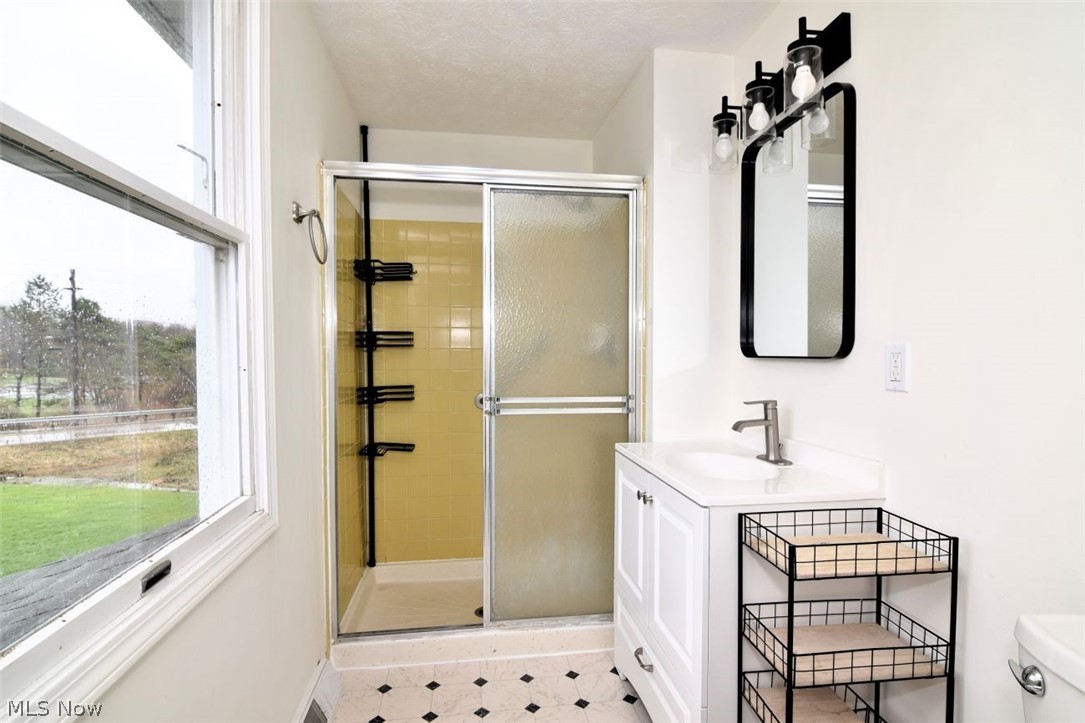 12395 Country Oaks Trail Chardon OH 44024