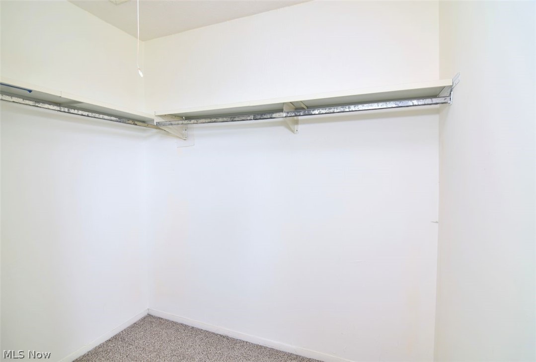 12395 Country Oaks Trail Chardon OH 44024