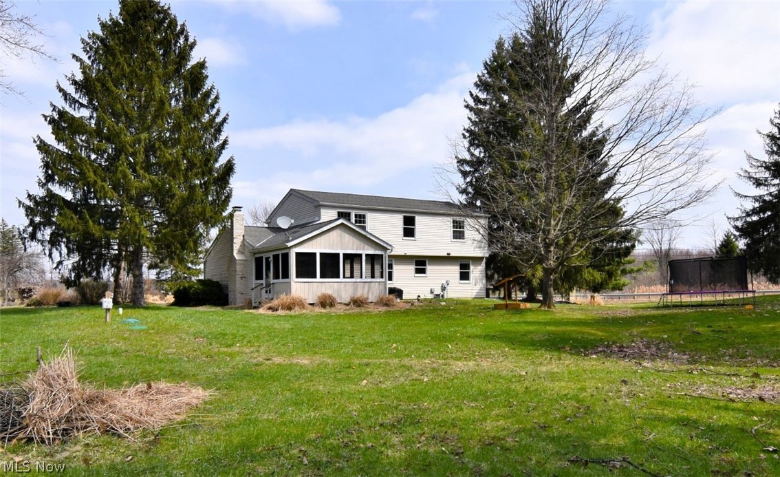 12395 Country Oaks Trail Chardon OH 44024