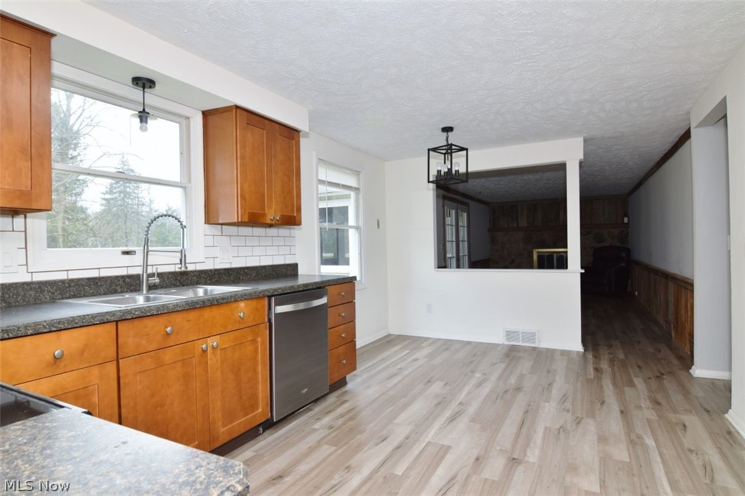 12395 Country Oaks Trail Chardon OH 44024