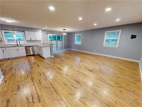 2922 Cliffside Drive Copley OH 44321
