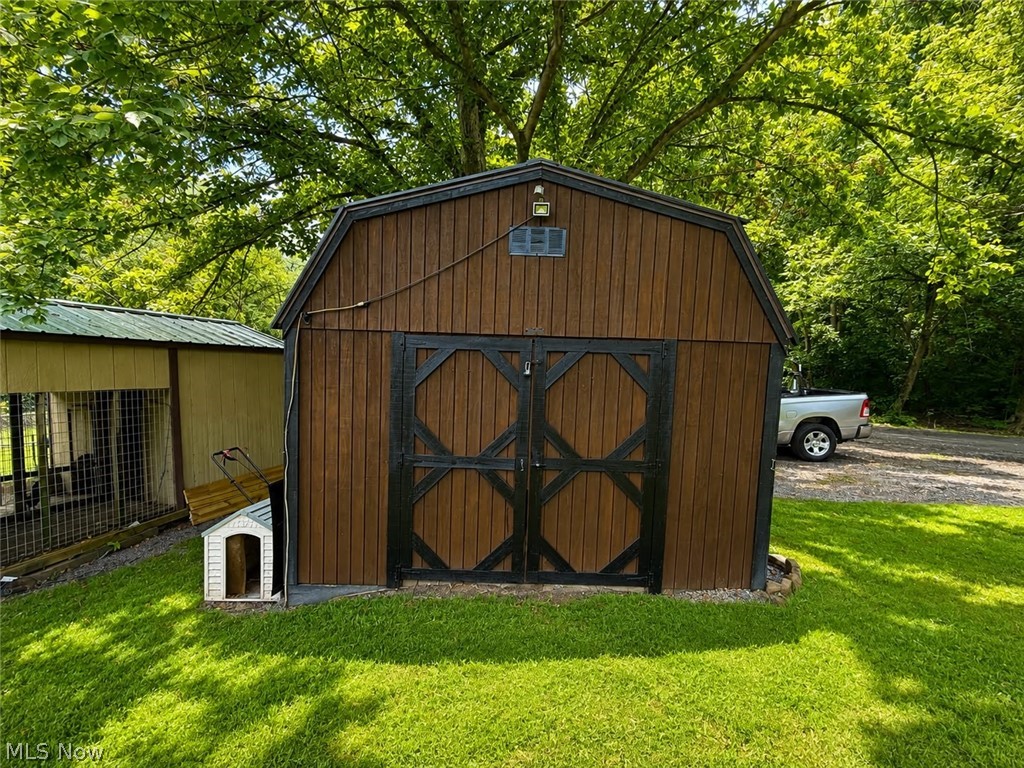 59 Elks Road Wellsburg WV 26070