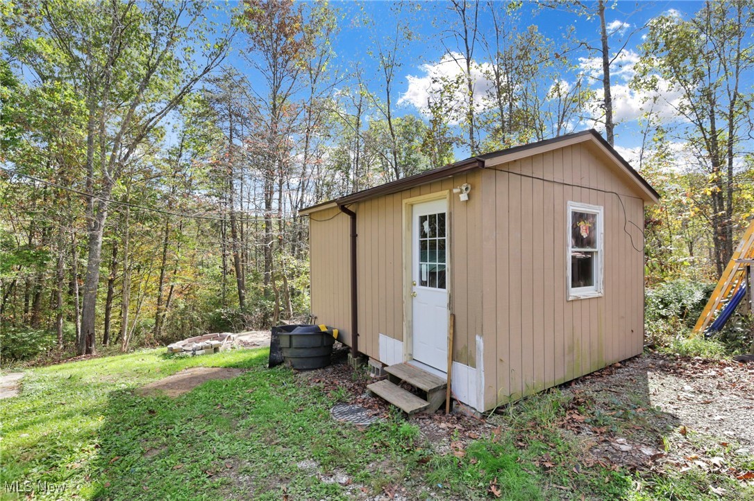 852 Wallace Road Little Hocking OH 45742
