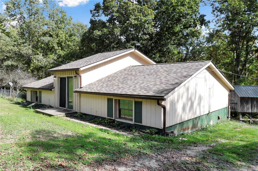 852 Wallace Road Little Hocking OH 45742