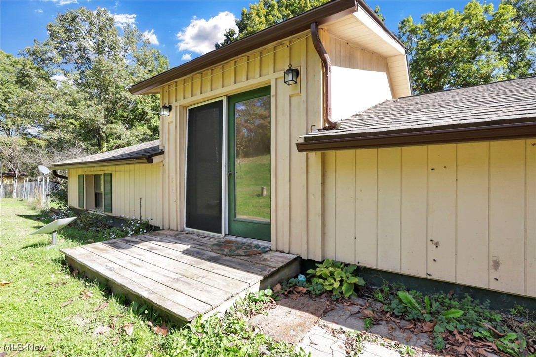 852 Wallace Road Little Hocking OH 45742