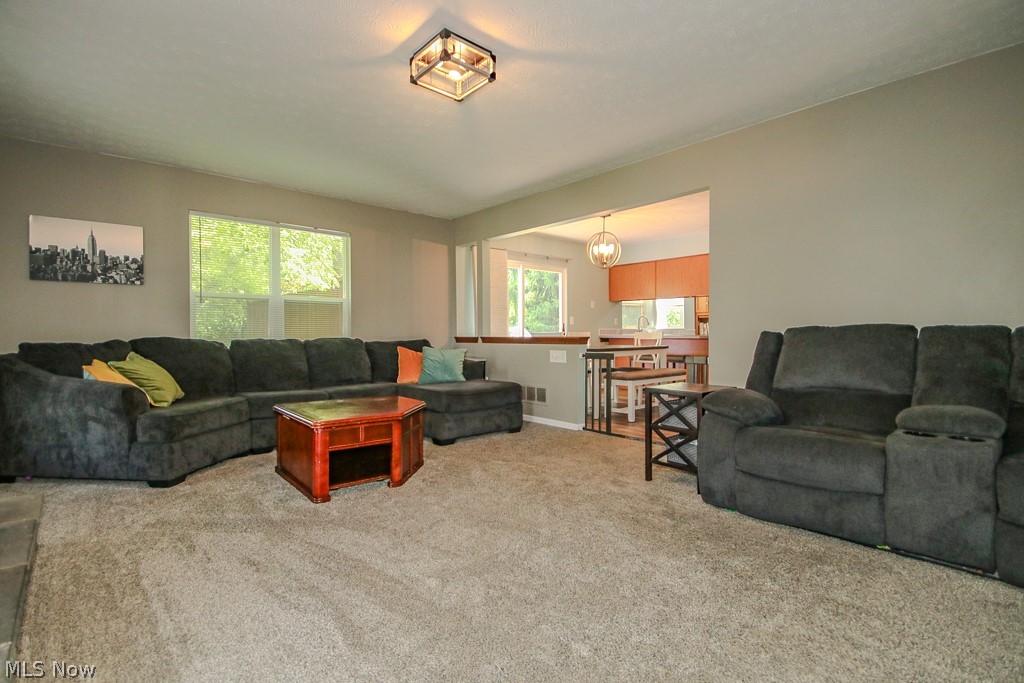 104 Charter Drive Northfield Center OH 44067