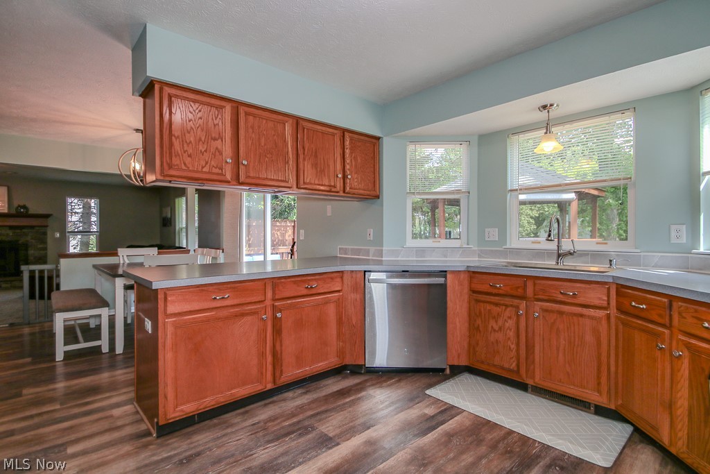 104 Charter Drive Northfield Center OH 44067