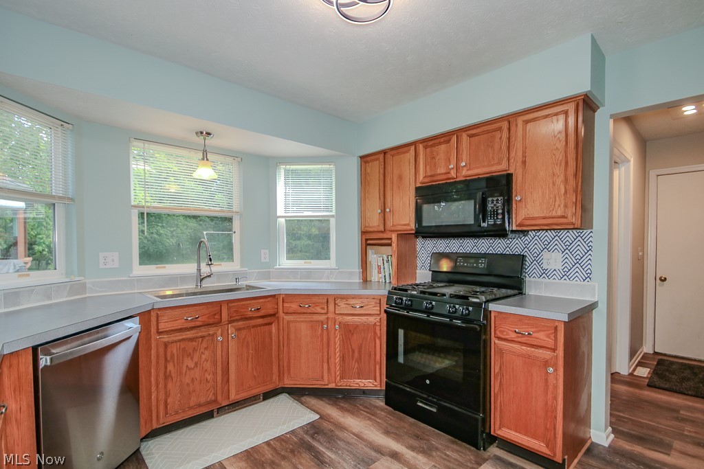 104 Charter Drive Northfield Center OH 44067