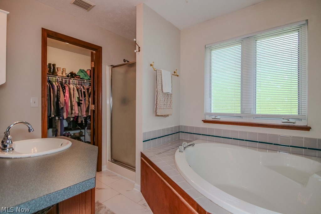 104 Charter Drive Northfield Center OH 44067