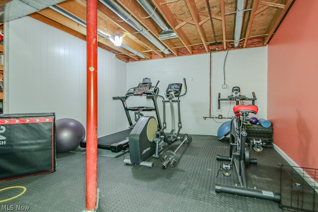 104 Charter Drive Northfield Center OH 44067