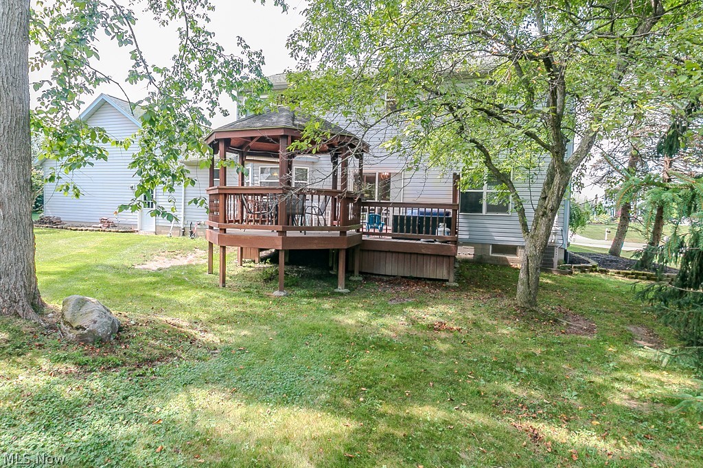 104 Charter Drive Northfield Center OH 44067