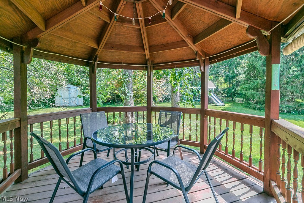 104 Charter Drive Northfield Center OH 44067