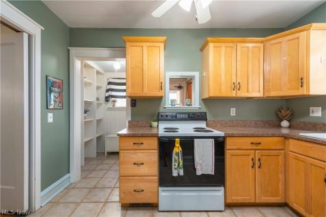 1314 Belle Avenue Lakewood OH 44107