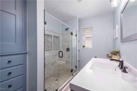 1314 Belle Avenue Lakewood OH 44107