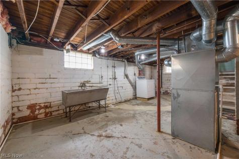 1314 Belle Avenue Lakewood OH 44107