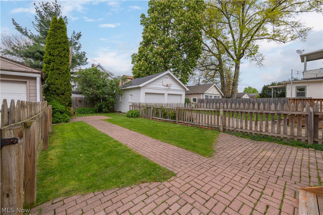 1314 Belle Avenue Lakewood OH 44107