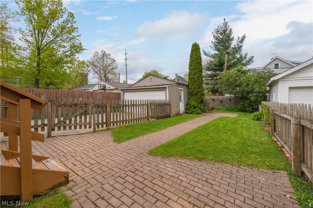 1314 Belle Avenue Lakewood OH 44107
