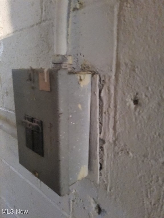 4092 E 72nd Street Cleveland OH 44105